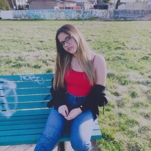 Meet your Posher, Lycia